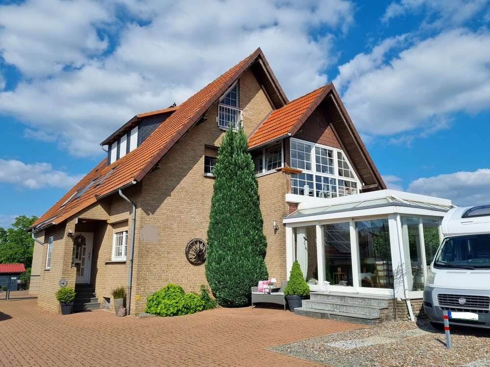 Thumbnail-Haus zum Kaufen in Hille 449.000,00 € 310 m²