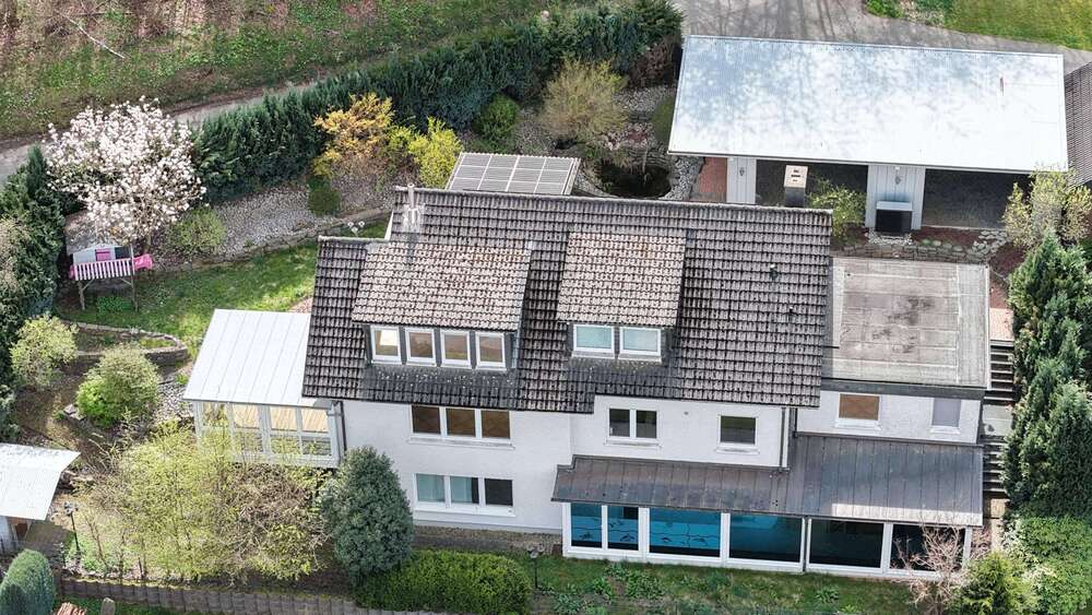 Thumbnail-Haus zum Kaufen in Wilnsdorf 480.000,00 € 300 m²
