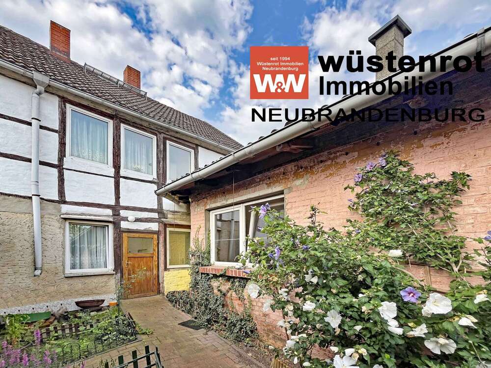 Thumbnail-Haus zum Kaufen in Altentreptow 50.000,00 € 128 m²