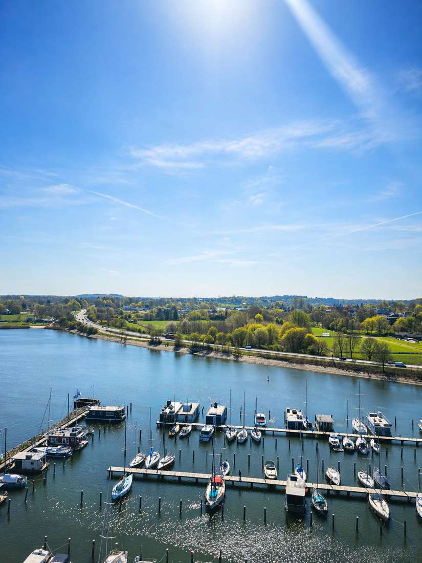 Thumbnail-Wohnung zum Kaufen in Schleswig Friedrichsberg 83.000,00 € 62 m²