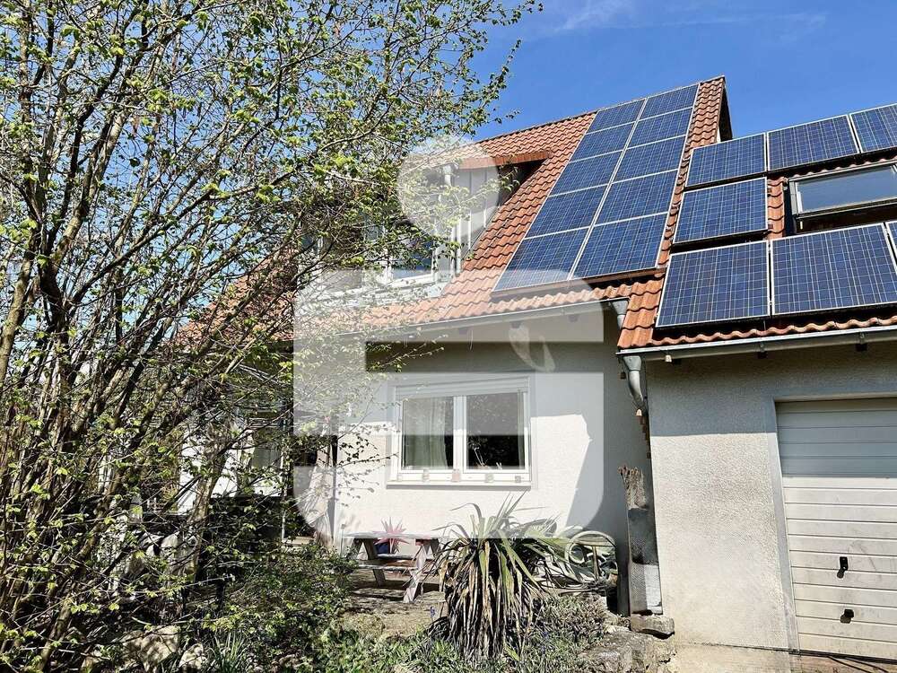 Thumbnail-Haus zum Kaufen in Burghaslach 260.000,00 € 108 m²