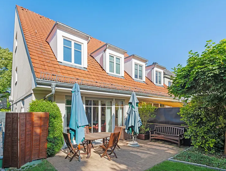 Thumbnail-Haus zum Kaufen in Berlin 1.290.000,00 € 164 m²