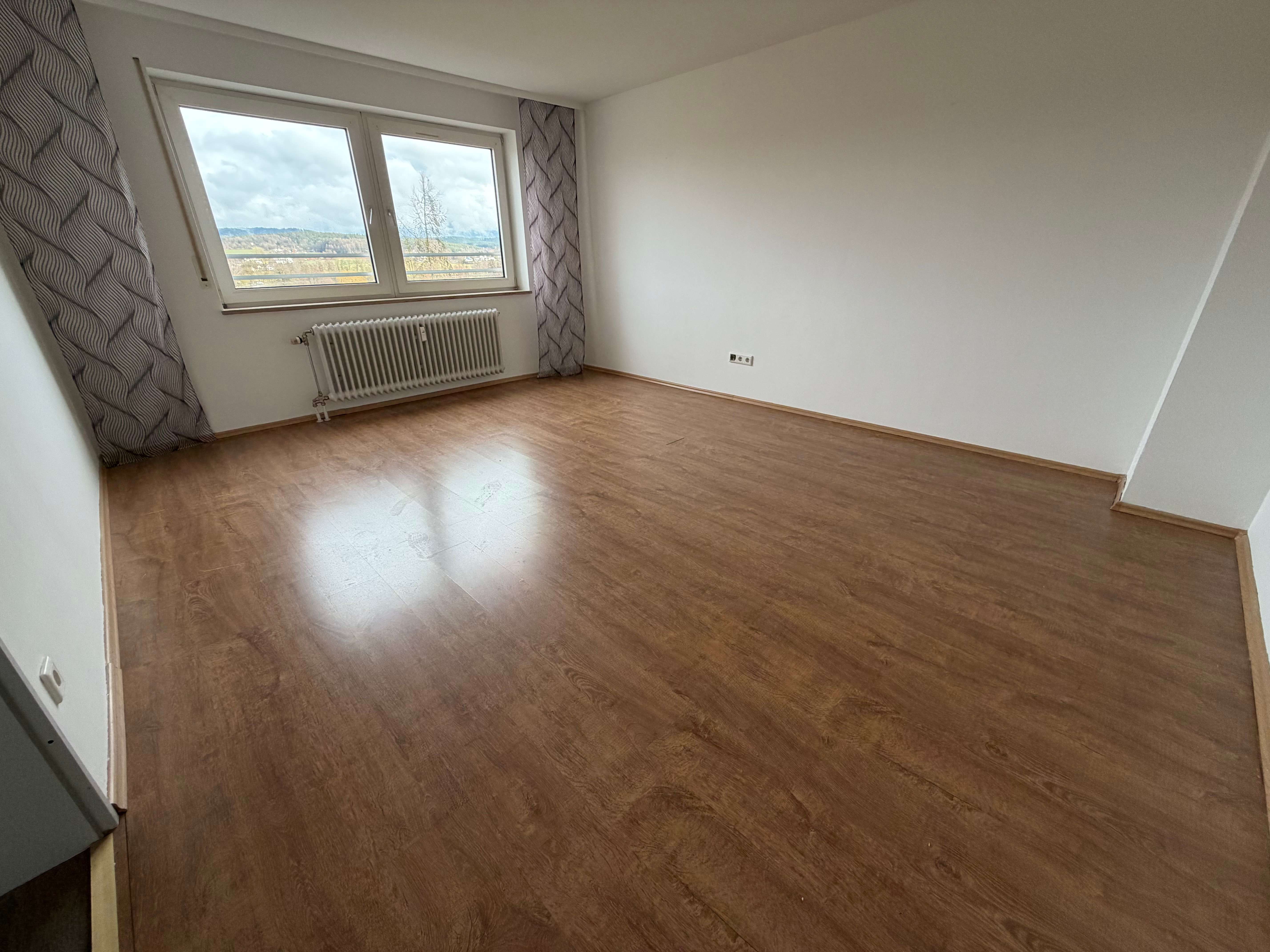 Thumbnail-Wohnung zum Mieten in Weiden in der Oberpfalz 600,00 € 66 m²