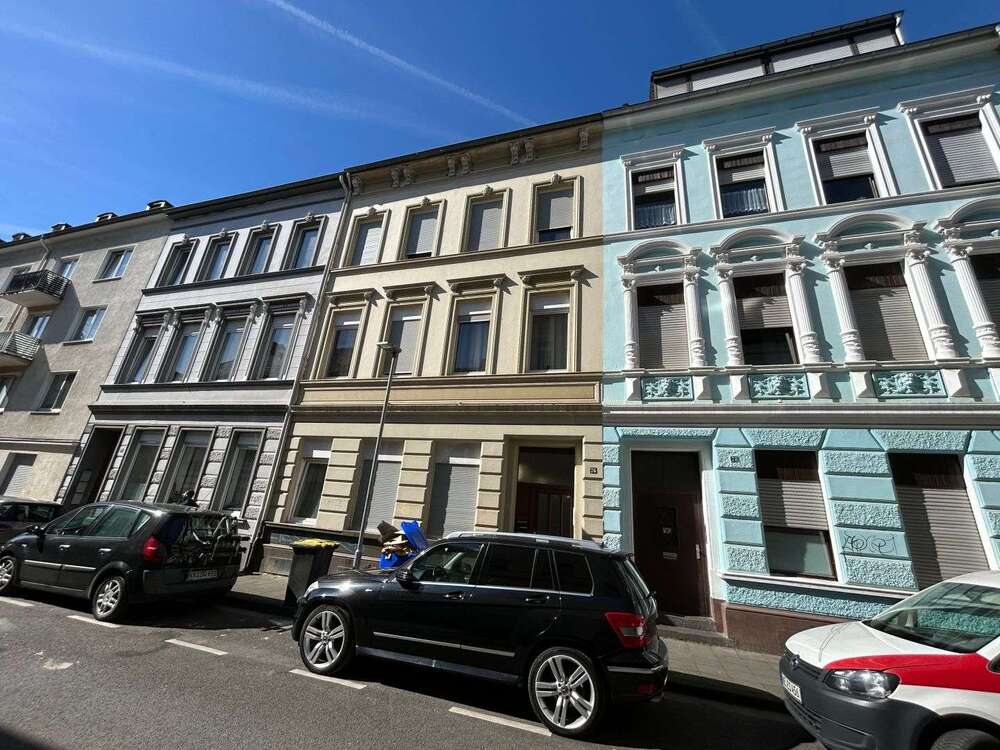 Thumbnail-Haus zum Kaufen in Krefeld 390.000,00 € 270 m²