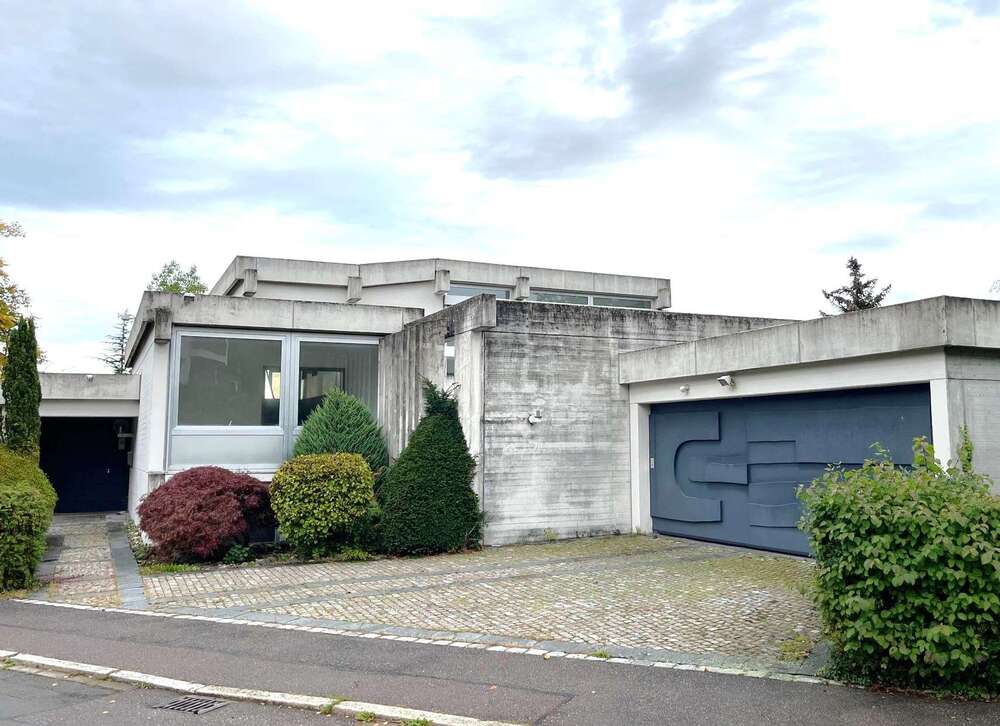 Thumbnail-Wohnung zum Mieten in Pforzheim 2.500,00 € 611.99 m²