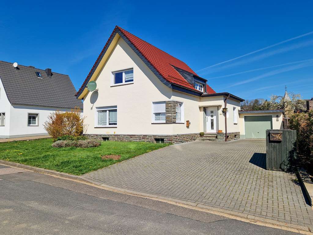 Thumbnail-Haus zum Kaufen in Kreuzau 319.900,00 € 127.45 m²