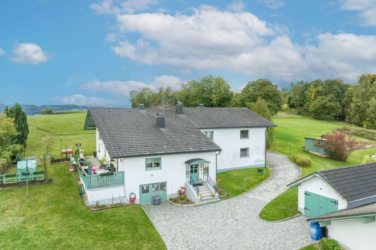 Thumbnail-Haus zum Kaufen in Neureichenau 315.000,00 € 380 m²