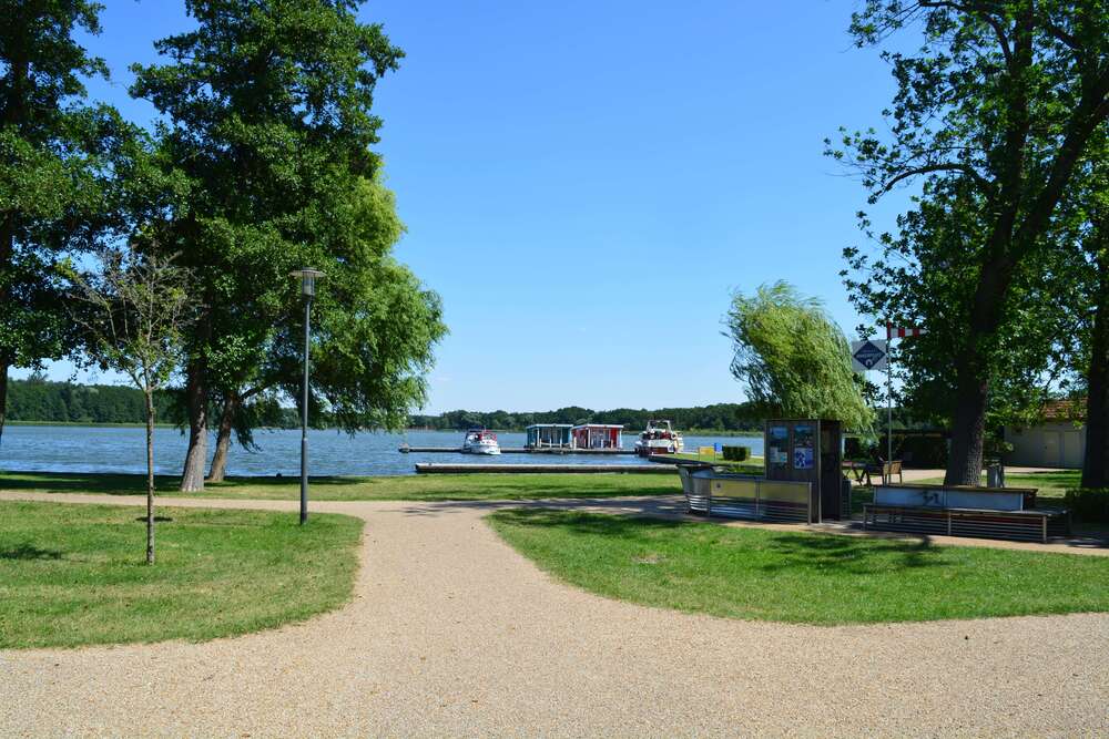 Thumbnail-Wohnung zum Mieten in FürstenbergHavel 579,00 € 73.97 m²