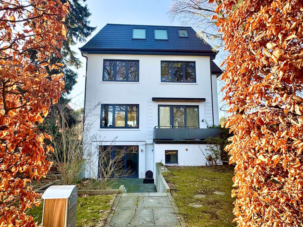 Thumbnail-Haus zum Kaufen in Hamburg 2.800.000,00 € 346.49 m²