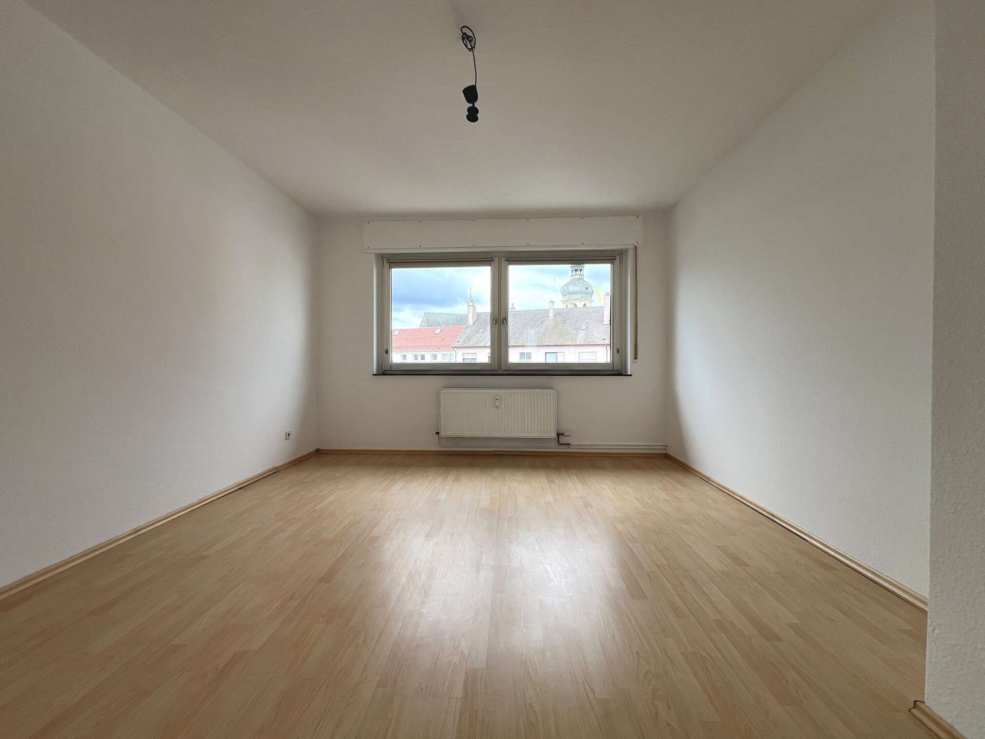 Thumbnail-Wohnung zum Mieten in Bruchsal 700,00 € 82.67 m²