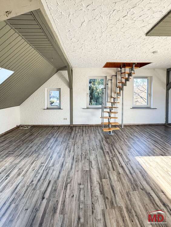 Thumbnail-Wohnung zum Mieten in Oelsnitz 550,00 € 95 m²