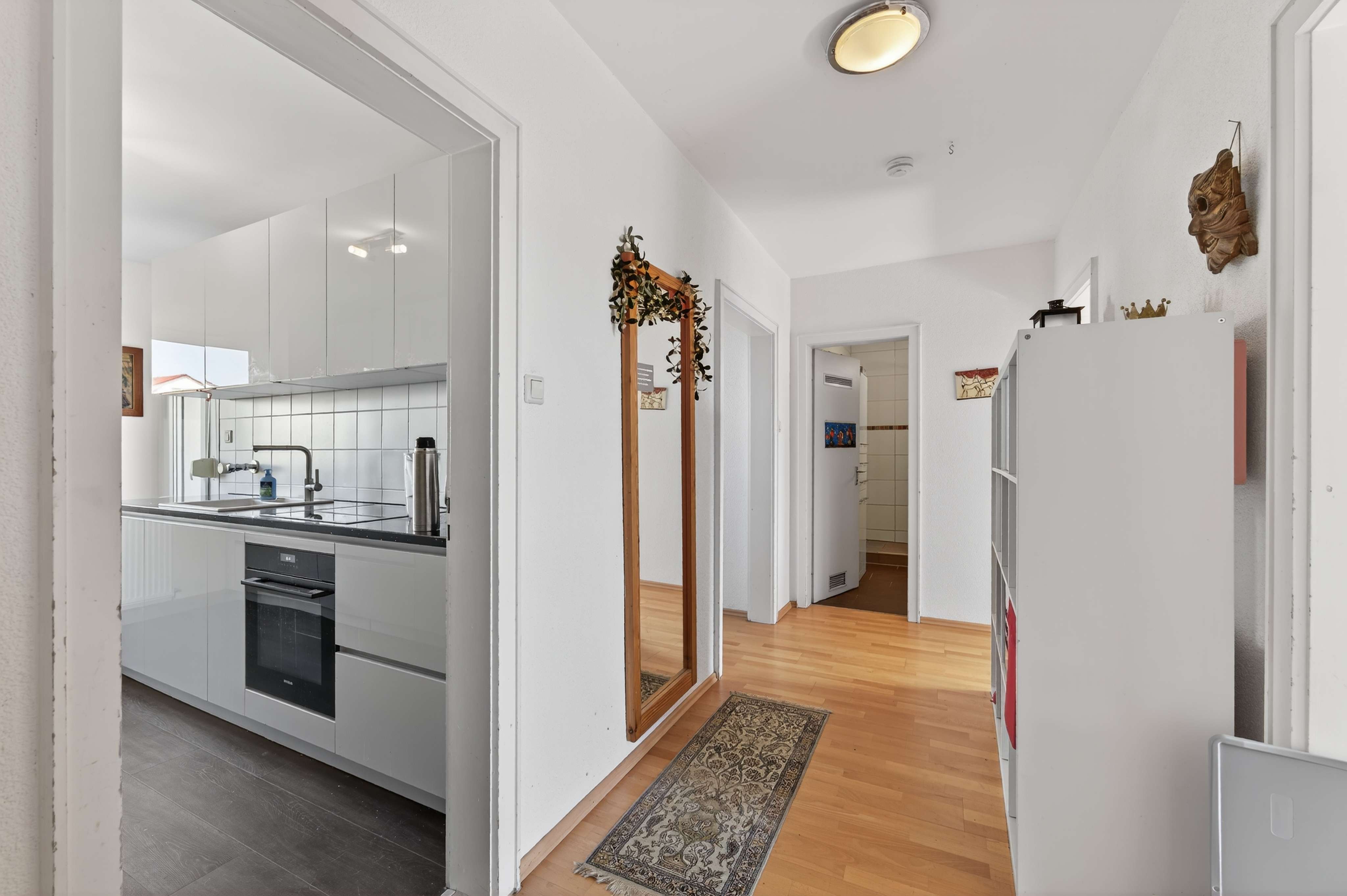 Thumbnail-Wohnung zum Kaufen in Stuttgart 348.000,00 € 74 m²