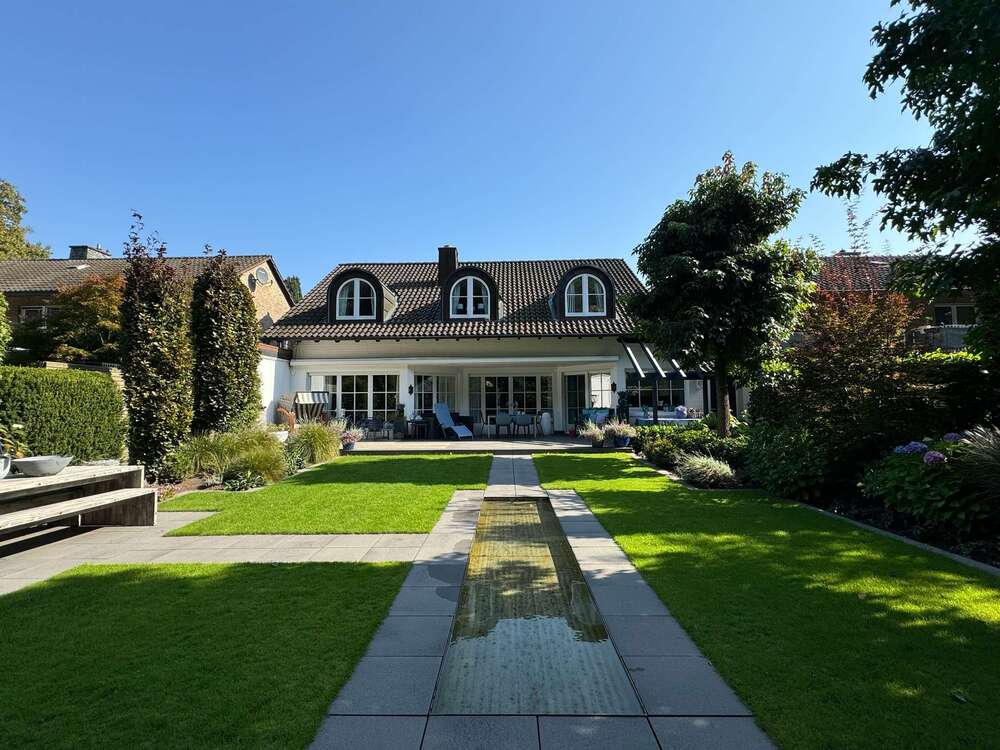 Thumbnail-Haus zum Kaufen in Mönchengladbach 830.000,00 € 211.06 m²