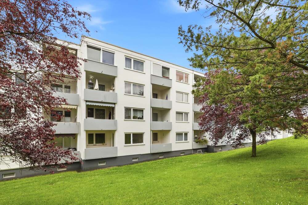 Thumbnail-Wohnung zum Kaufen in Rösrath 180.000,00 € 72 m²