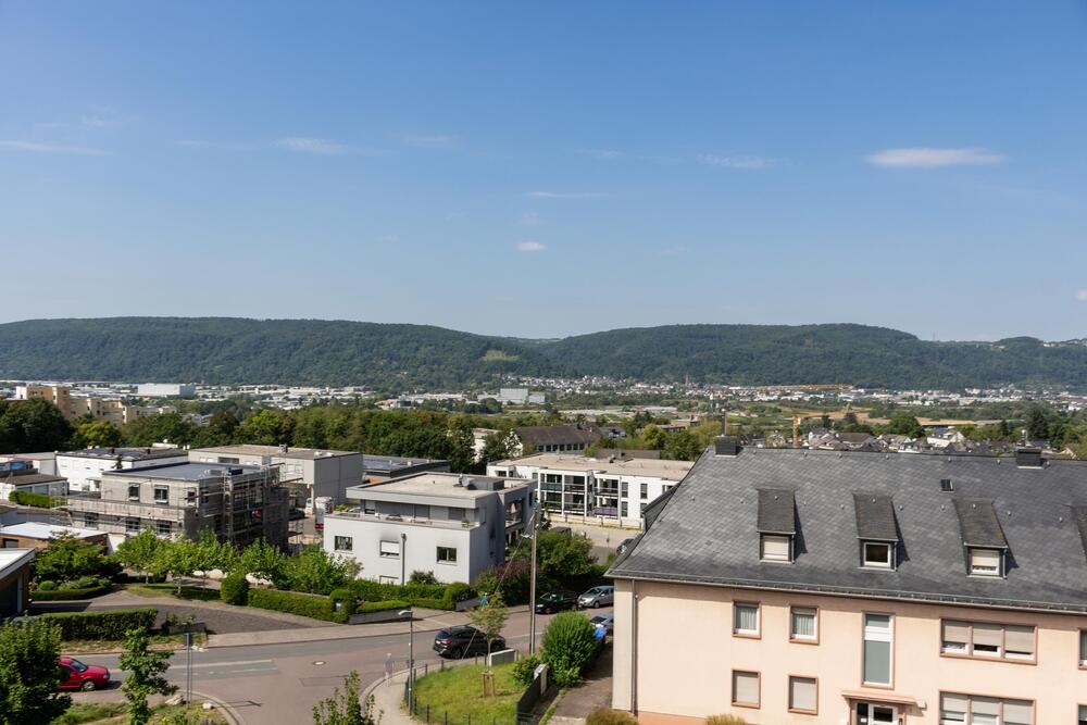 Thumbnail-Trier-Feyen neue Maisonettewohnung mit moderner Heiztechnik und toller Weitsicht