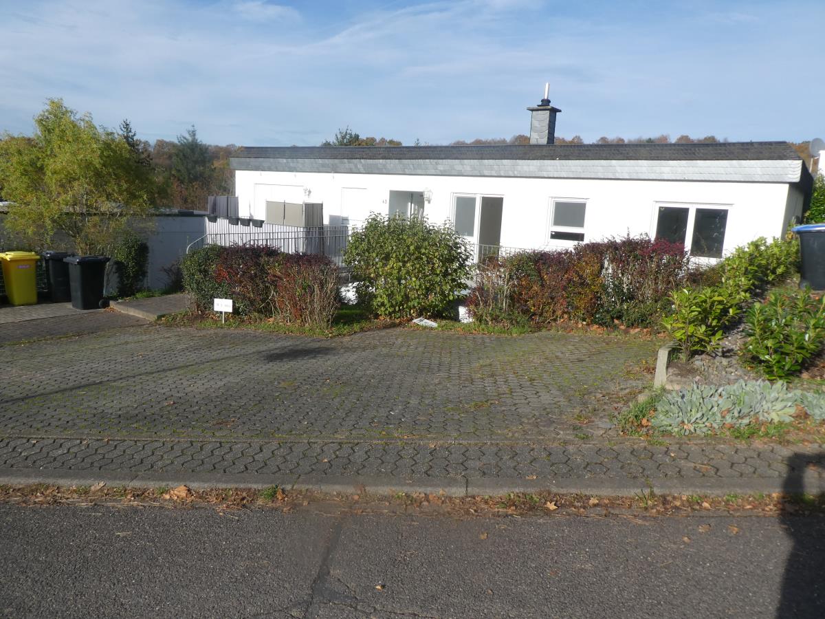 Thumbnail-Schöne Wohnung mit Weitblick schöner Lage von Trier-Ruwer mit viel Grün