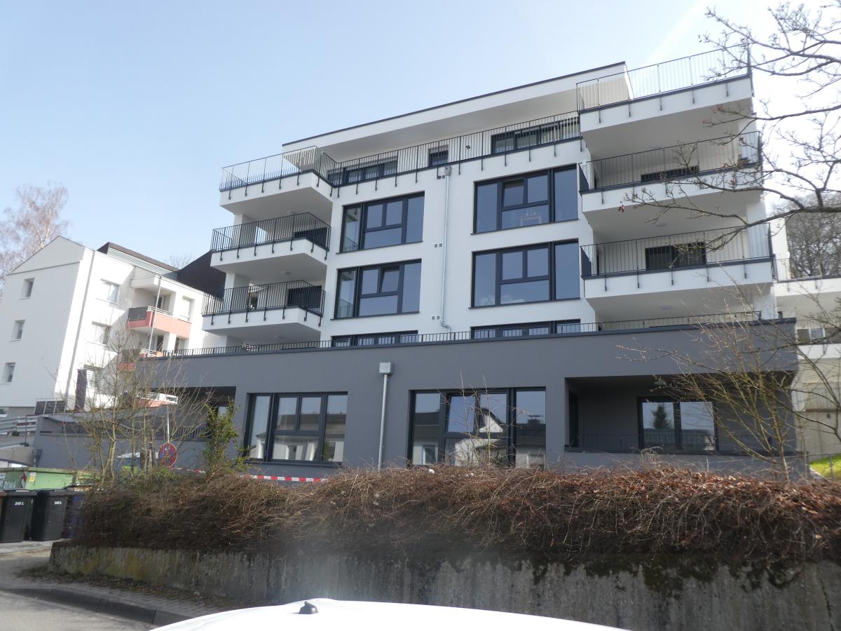 Thumbnail-Moderne Wohnung im KFW Energiesparhaus in sehr ruhiger Lage im Grünen