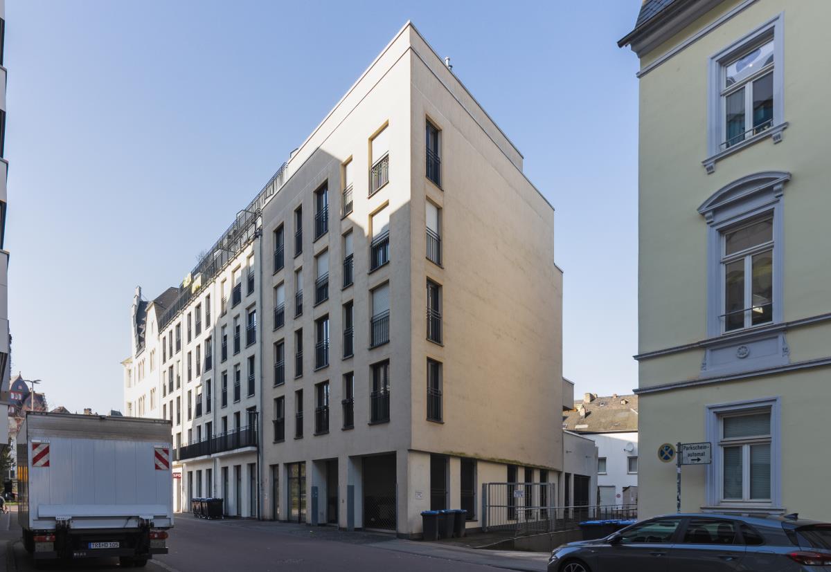 Thumbnail-Blick über die Stadt- Altersgerechte helle Penthousewohnung an der Fußgängerzone