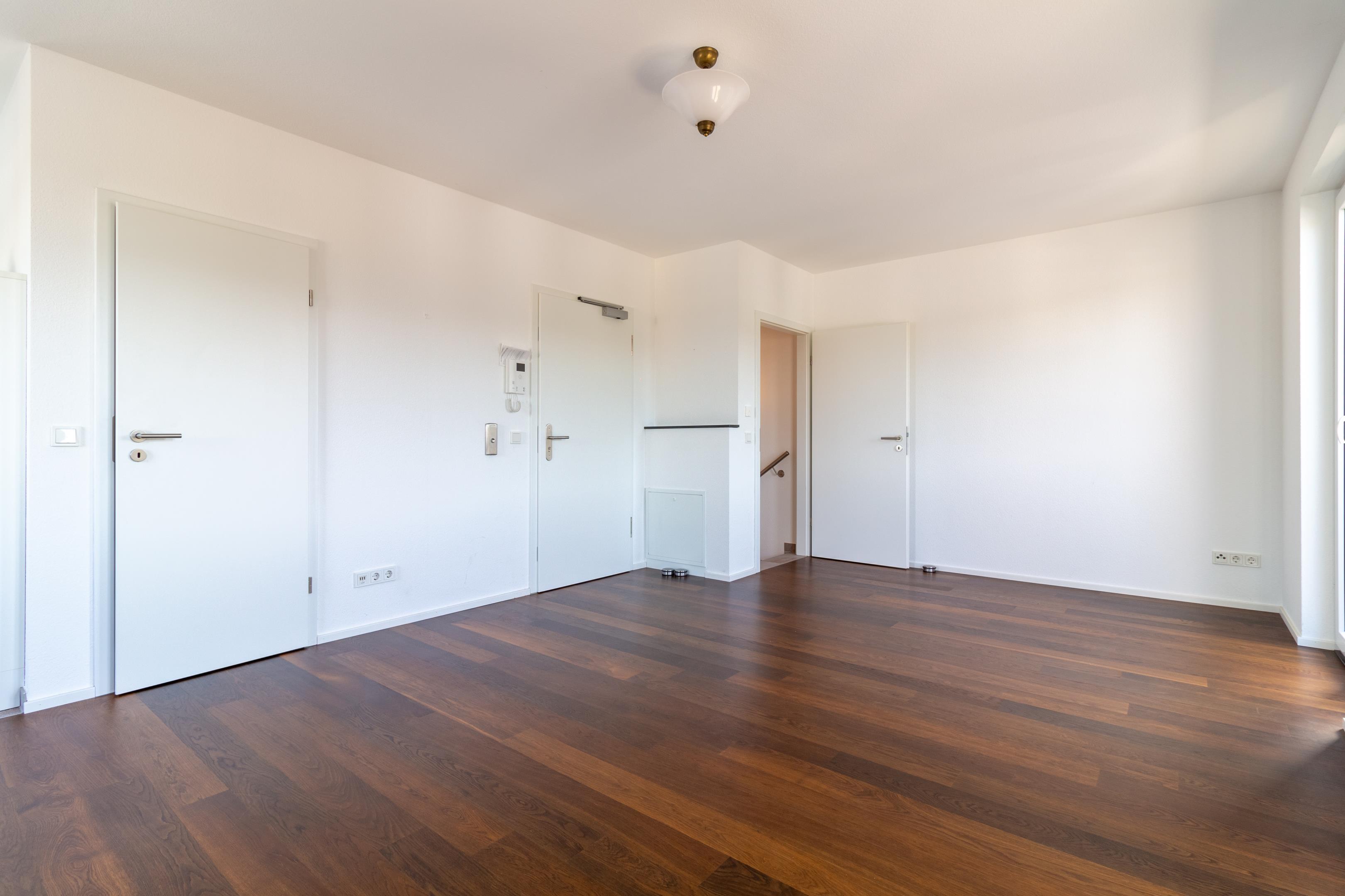 Thumbnail-Blick über die Stadt- Altersgerechte helle Penthousewohnung an der Fußgängerzone