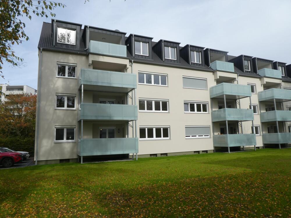 Thumbnail-Neue Dachgeschosswohnung mit Flair im Energiesparhaus mit moderner Heiztechnik in Bonn