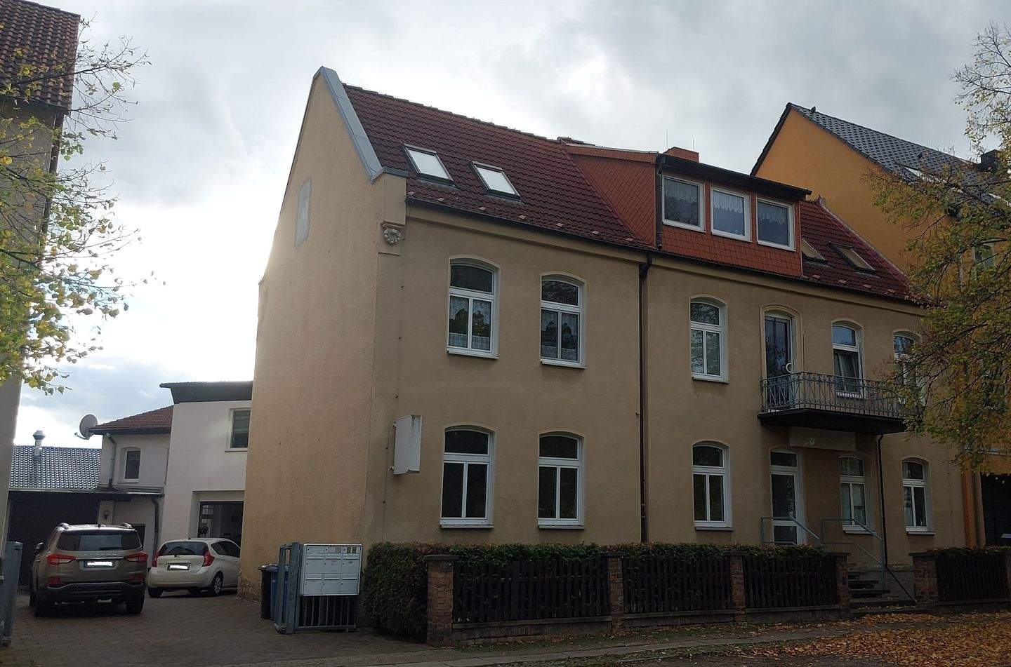 Thumbnail-Mehrfamilienhaus in der Innenstadt