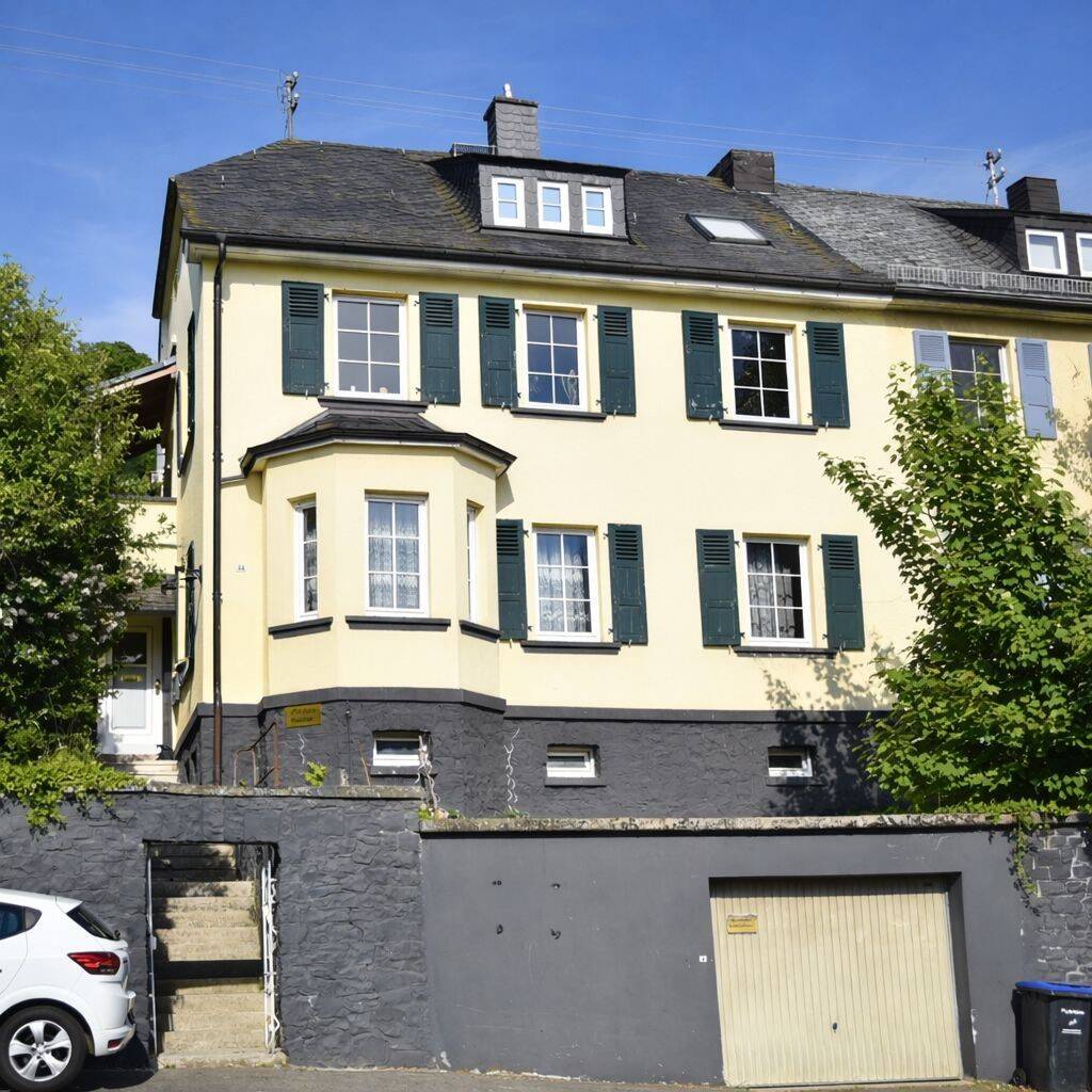Thumbnail-Top-Gelegenheit! Schönes Dreifamilienhaus in Kirn zu verkaufen