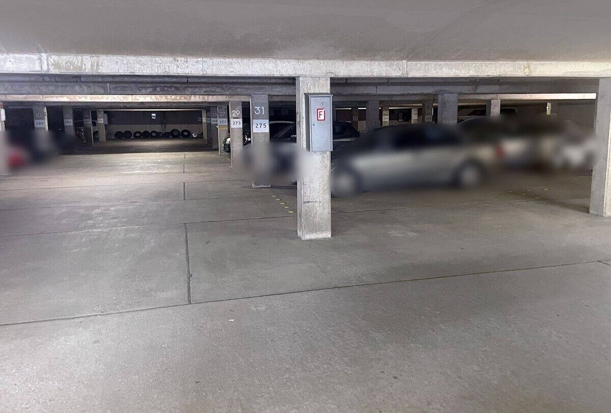 Thumbnail-5 Tiefgaragenstellplätze in Hannover, Vahrenwald-List am Standort Hinrichsring 20 - 28 zu erwerben.