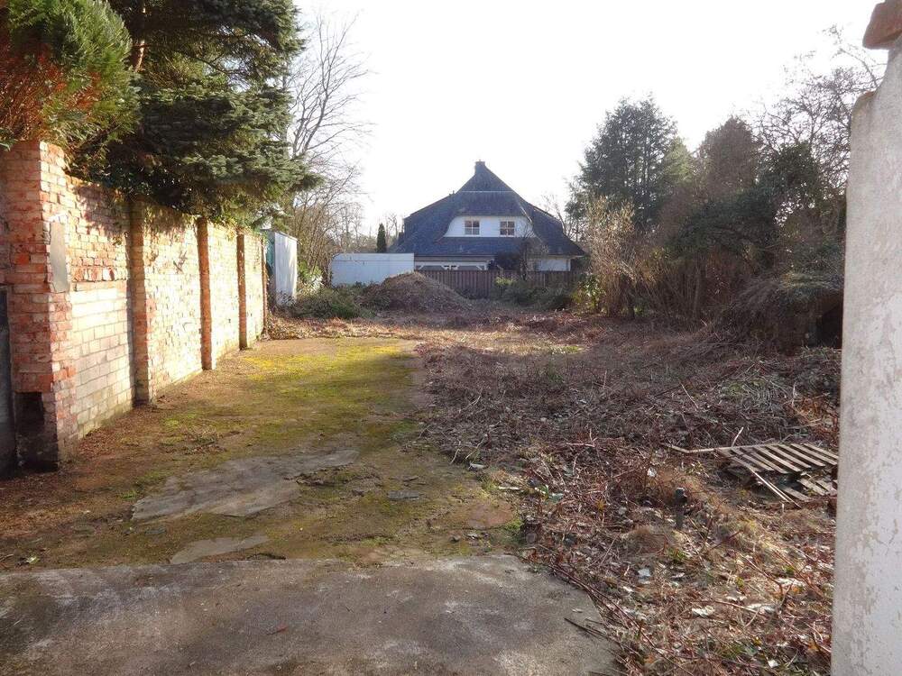 Thumbnail-Grundstück mit genehmigter EFH-Neubauplanung in bevorzugter Lage