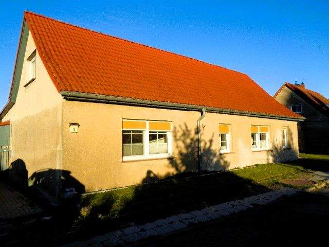 Thumbnail-geräumiges Einfamilienhaus mit Weitblick und guter Anbindung nach Rostock