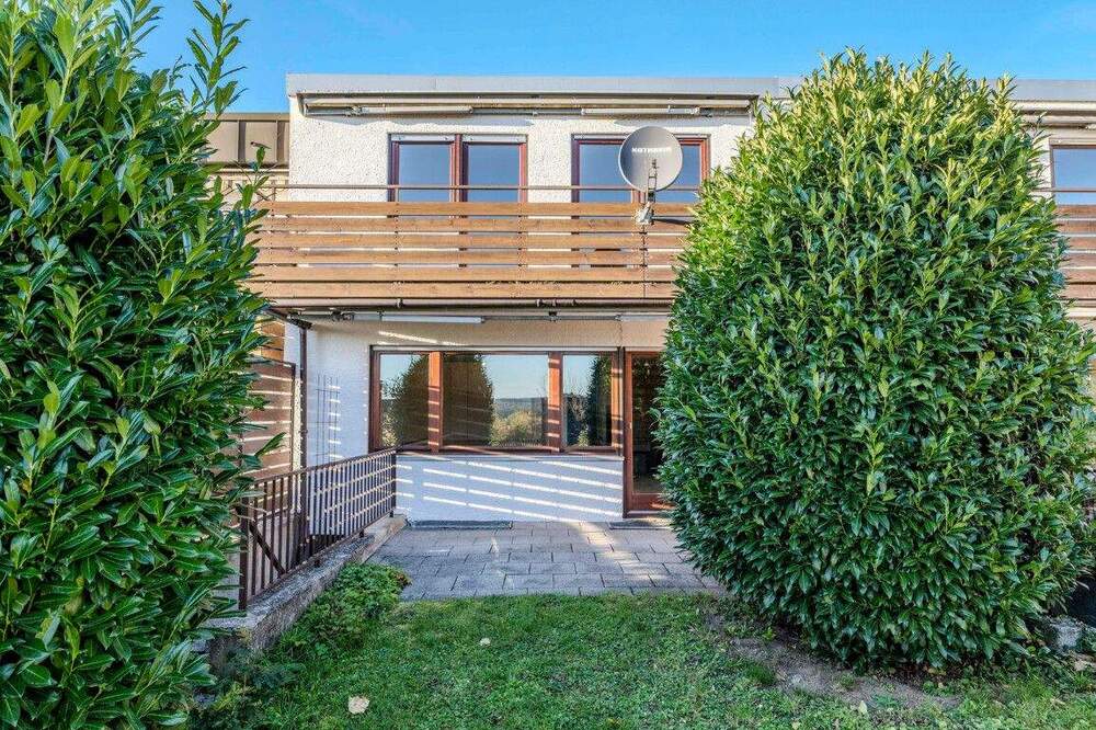 Thumbnail-Split-Level-RMH mit unverbaubarer Aussicht