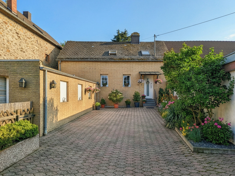 Thumbnail-Charmantes Einfamilienhaus in Andernach-Kell