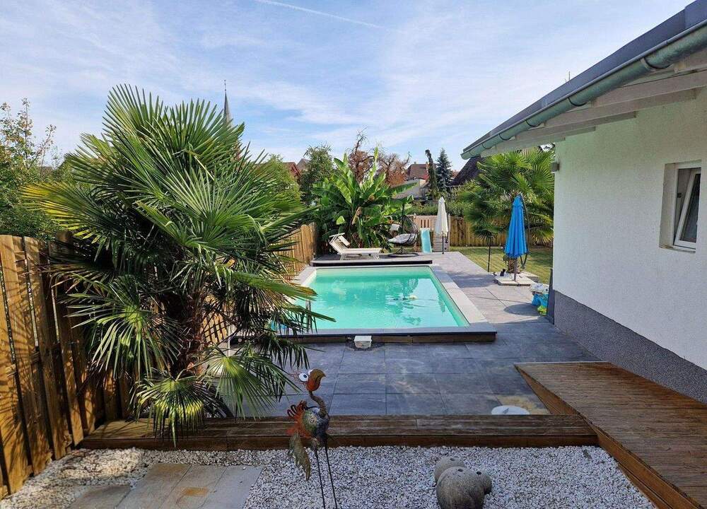 Thumbnail-Haus mit Pool und Garten