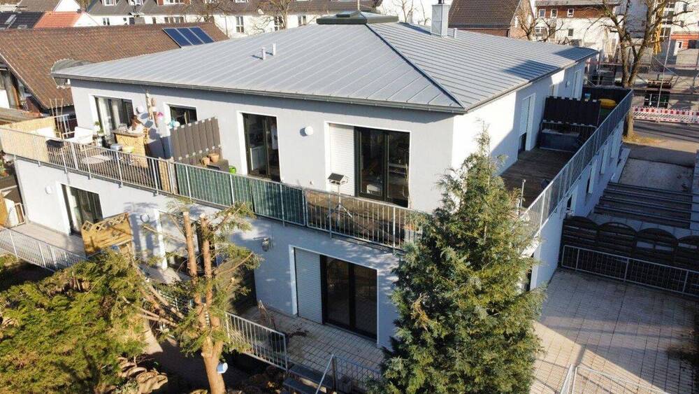 Thumbnail-gepflegtes 9 Familienhaus in Erftstadt-Liblar