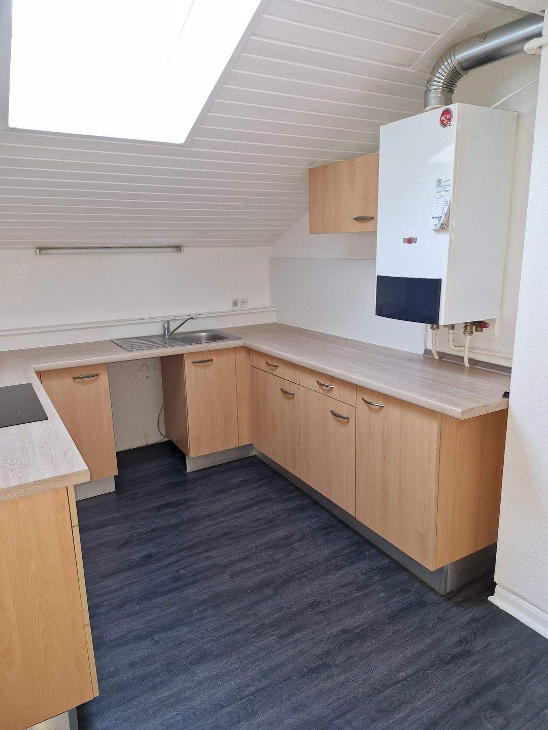 Thumbnail-Sonnige DG-Whg. mit Hofterrasse in Bdf.