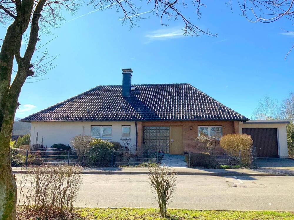 Thumbnail-Freistehender Bungalow: Viel Raum für Liebe, Leben und Kreativität