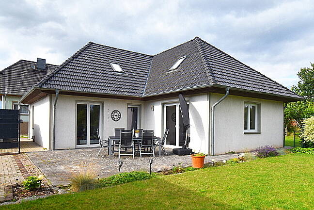 Thumbnail-Zwei Häuser...