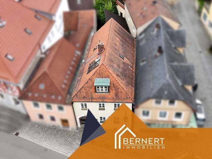 Thumbnail-Historisches Liebhaberobjekt mit Dachgeschossapartment im Loftstyle