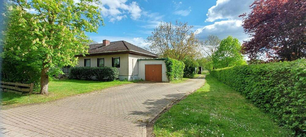 Thumbnail-Ideal für Pferdehaltung - Einfamilienhaus, Baugrundstück, Stall und Hausweide Resthof