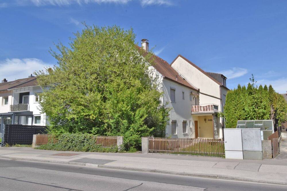 Thumbnail-AIGNER - Großzügiges Grundstück mit Altbestand in Freising - Lerchenfeld