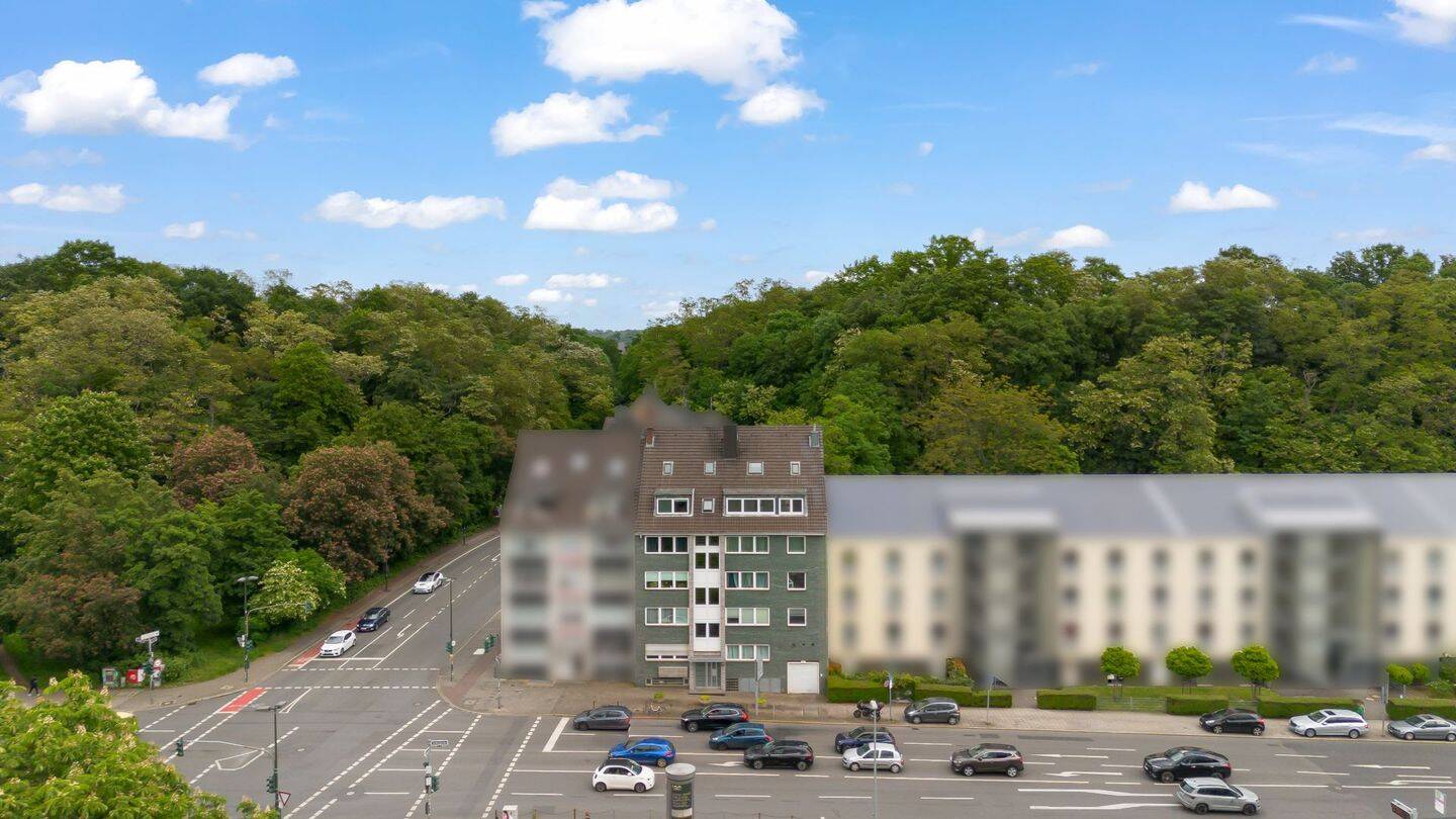 Thumbnail-Sicheres Investment in ein gepflegtes Mehrfamilienhaus mit viel Potenzial in toller Lage