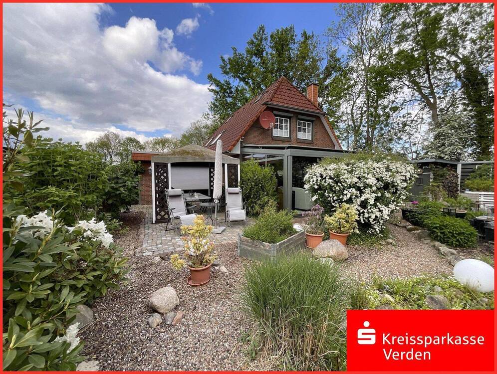 Thumbnail-Wunderbares Einfamilienhaus inmitten eines Gartentraumes!