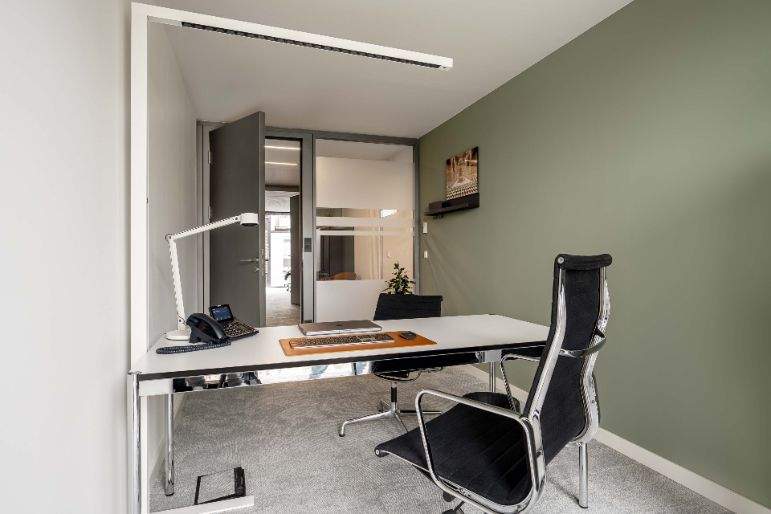 Private Office 3