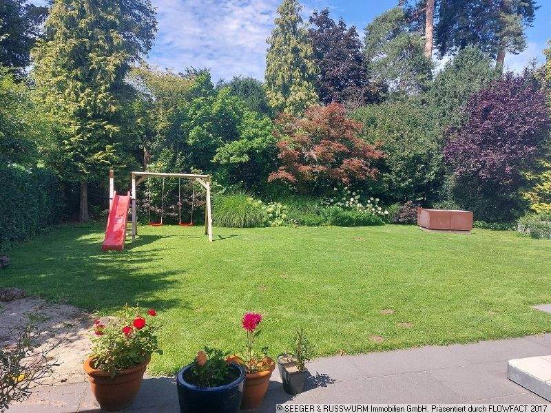 Thumbnail-Haus mit großem Garten in der begehrten Waldstadt!