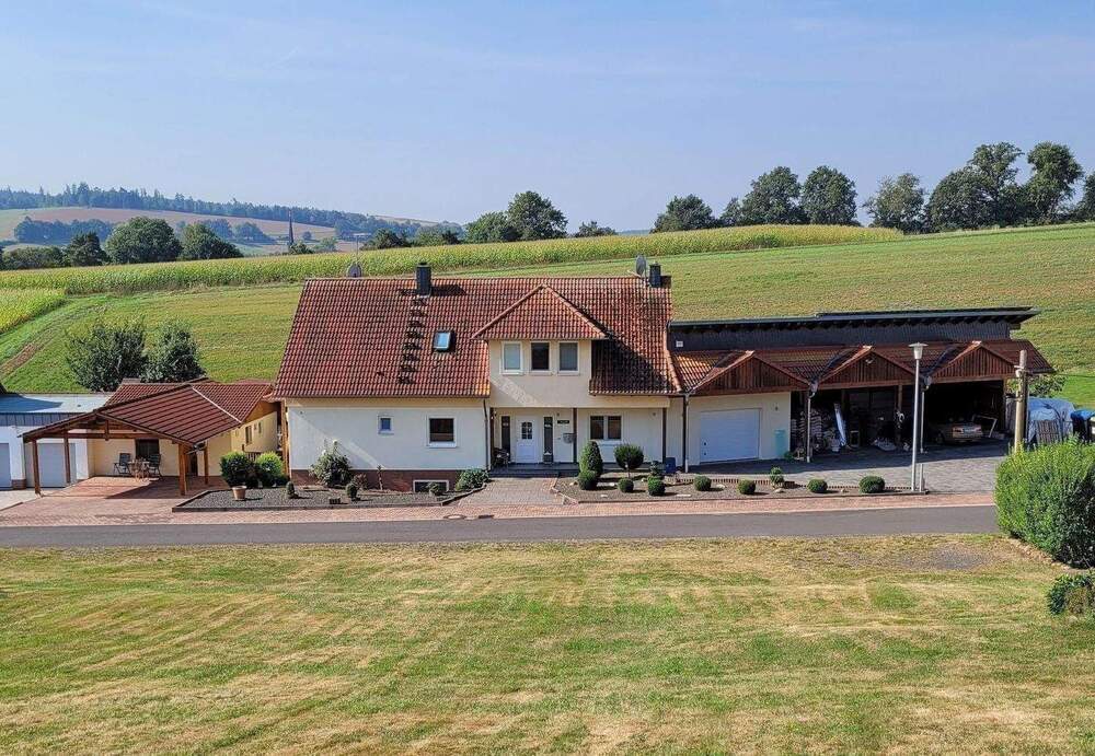 Thumbnail-TOLLE RANDLAGE!!! Großes, modernes Wohnhaus in angenehmer Lage