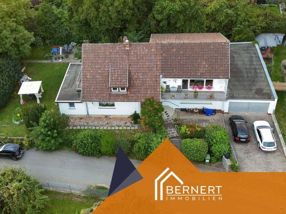 Thumbnail-Vermietetes Zweifamilienhaus mit viel Platz und eigenem Brunnen in ruhiger Lage von Altenkunstadt