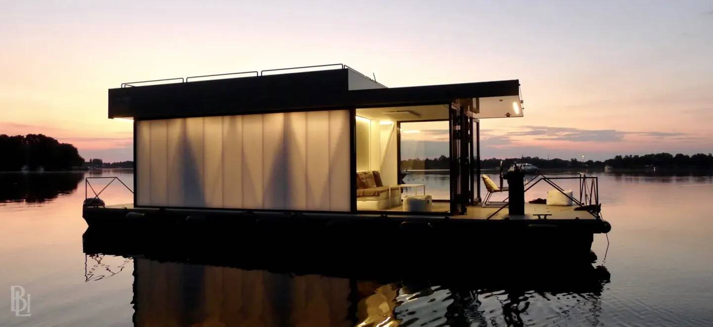 Thumbnail-Einzigartiges Hausboot in Werder (Havel) - Privater Liegeplatz & Leben auf dem Wasser