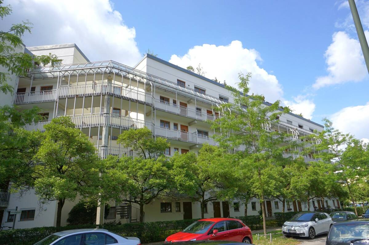 Gebäude