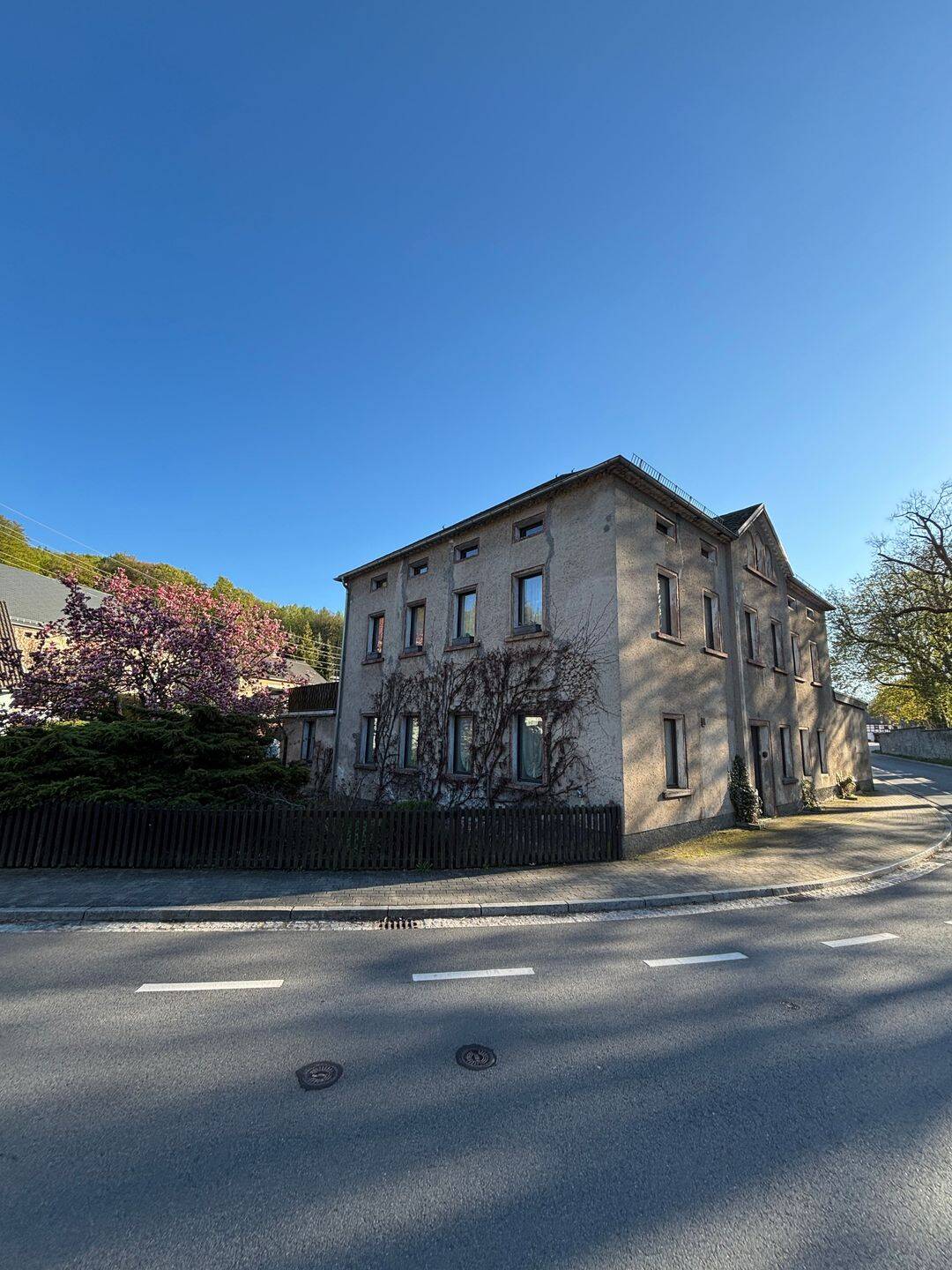 Thumbnail-Zweifamilienhaus bietet Platz & Potenzial in Demitz!