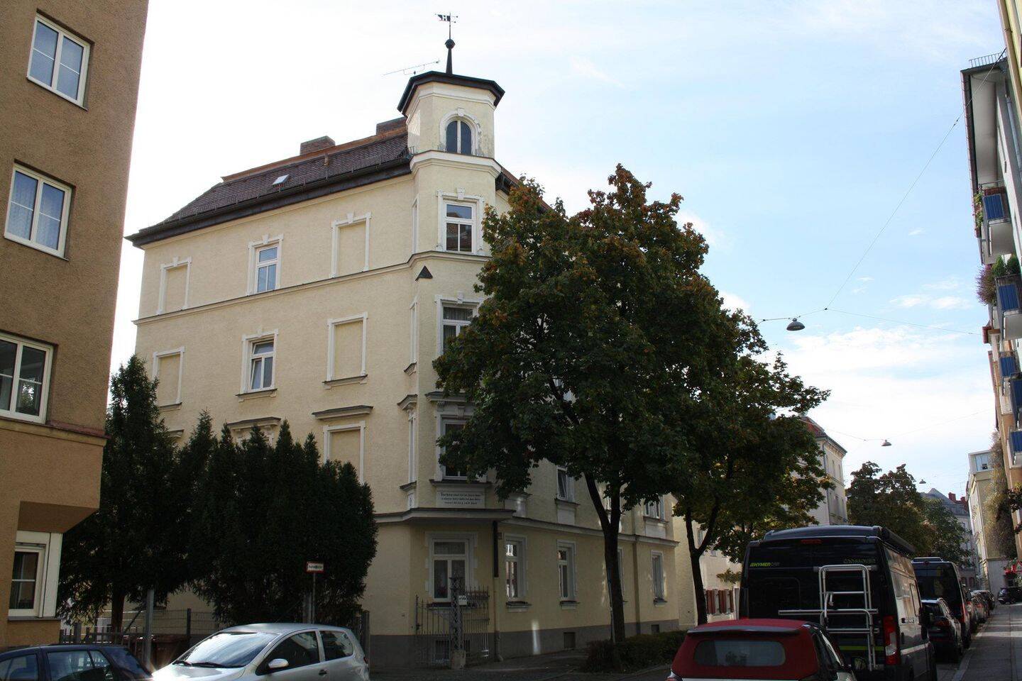 Thumbnail-Hochwertige 3-Zi.-Altbauwohnung+Balkon in Haidhausen mit gehobener Ausstattung!