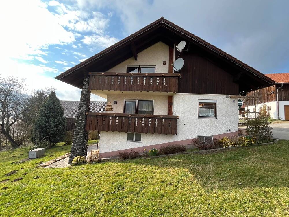 Thumbnail-Einfamilienhaus mit Potenzial + großes Grundstück mit Baumöglichkeit(en) in Elisabethszell